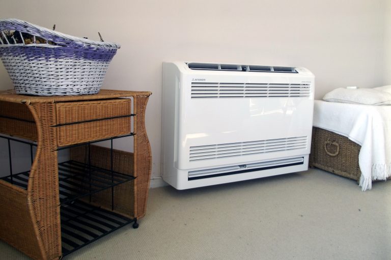 How long should a heat pump run per day