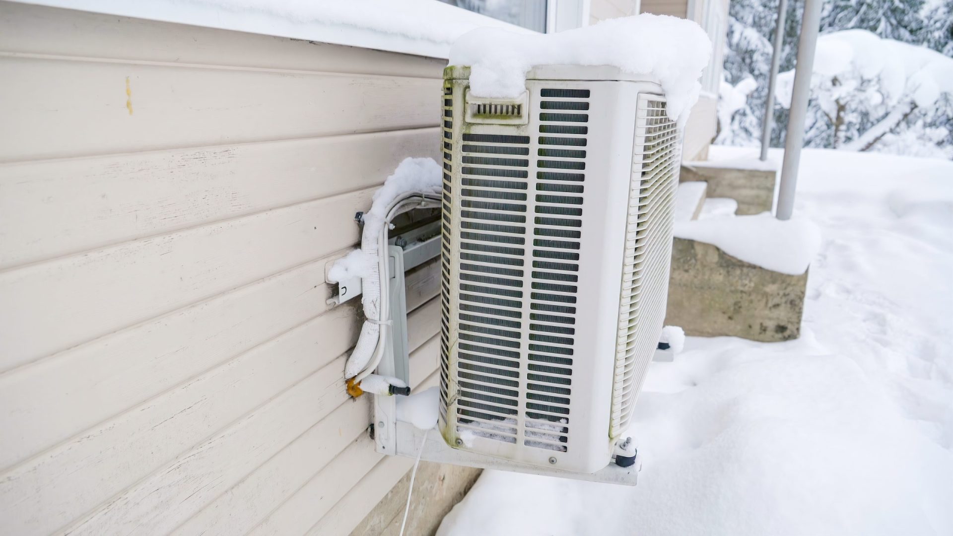 Frozen heat pump Smart Air Solutions